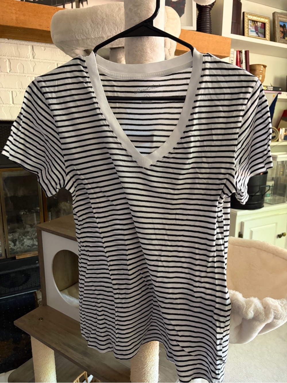 XS Black & White Striped V-Neck Tee